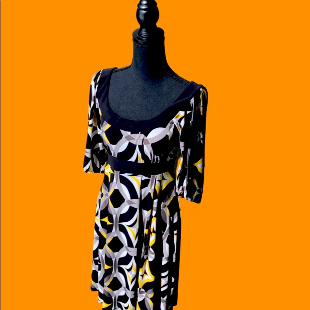 Bisou Bisou Geometric Dress